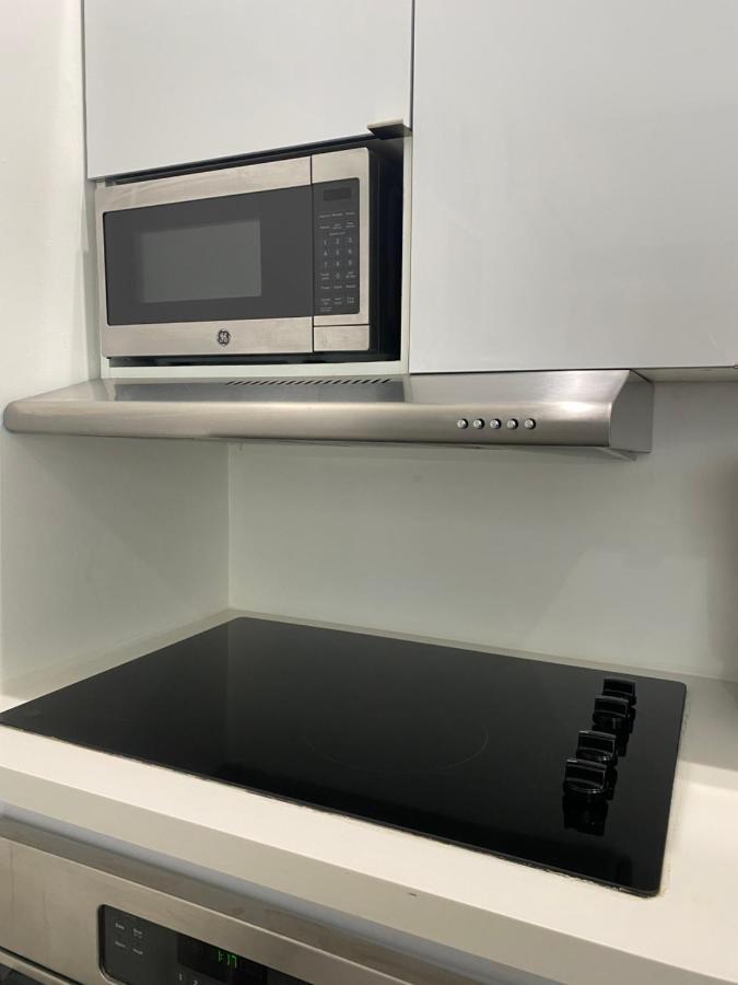 Modern & New,Excellent Location Miami Appartement Buitenkant foto